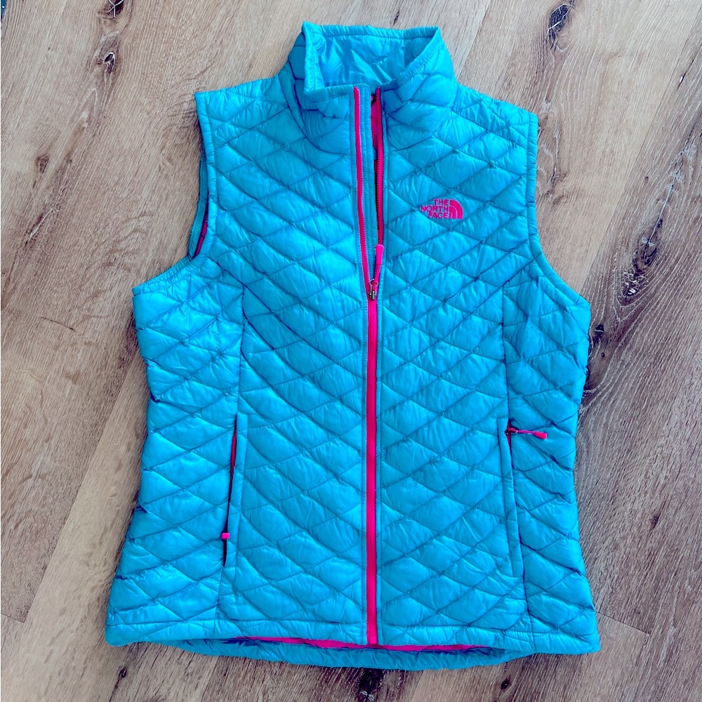 North Face Thermoball puffer vest
